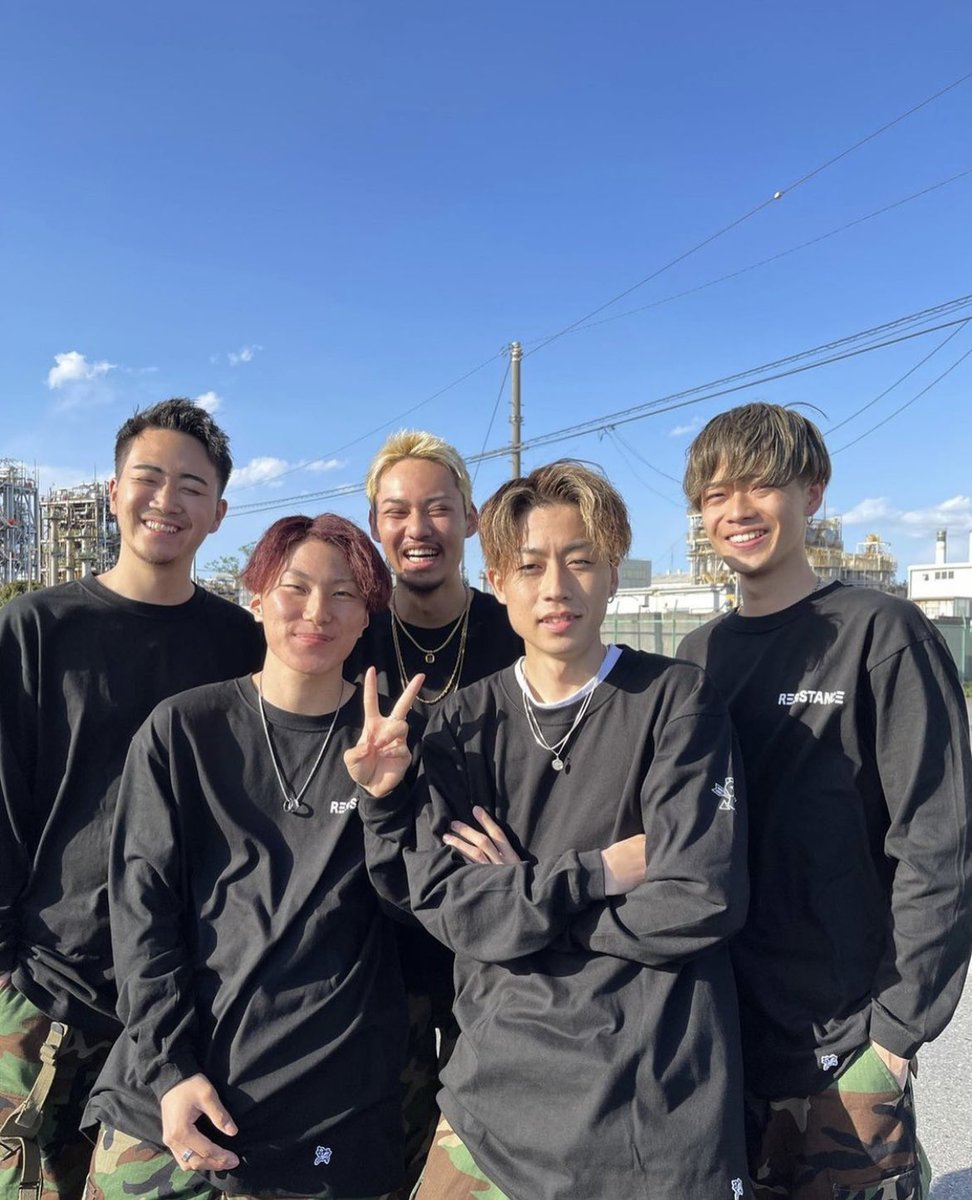 com_aesb's tweet photo. コムドット200万人おめでとう㊗️
自分が見てた時でも見始め遅れた〜って思ってたのに、そっからの勢いすごすぎて
まじビビる🥺これからももっと伸びて大きくなるんだろうな〜🤩🤩 https://t.co/raZf1ZmG53
