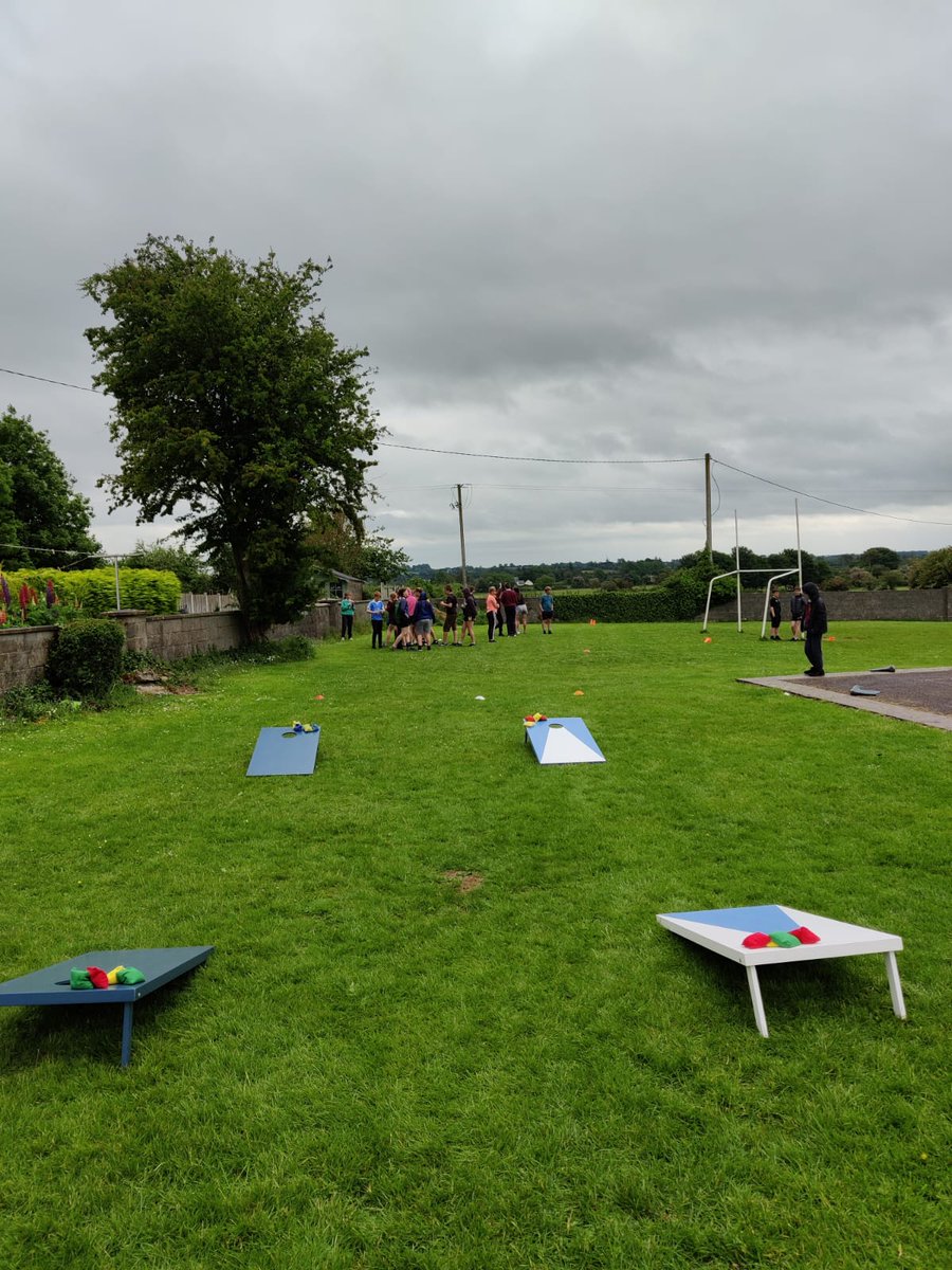RdyStdyThrow's tweet photo. A busy day today with boards in @Ballinahinchns, @ScoilCualan and St. Oliver Plunkett's NS Clonmel. Delighted to help schools with their Sport's Days. #GiveItAThrow https://t.co/SgGTHjwpCe