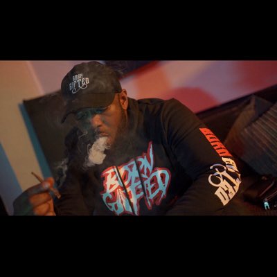 “ TRENCHES FREESTYLE “ OUT NOW 💯💥 tweet media