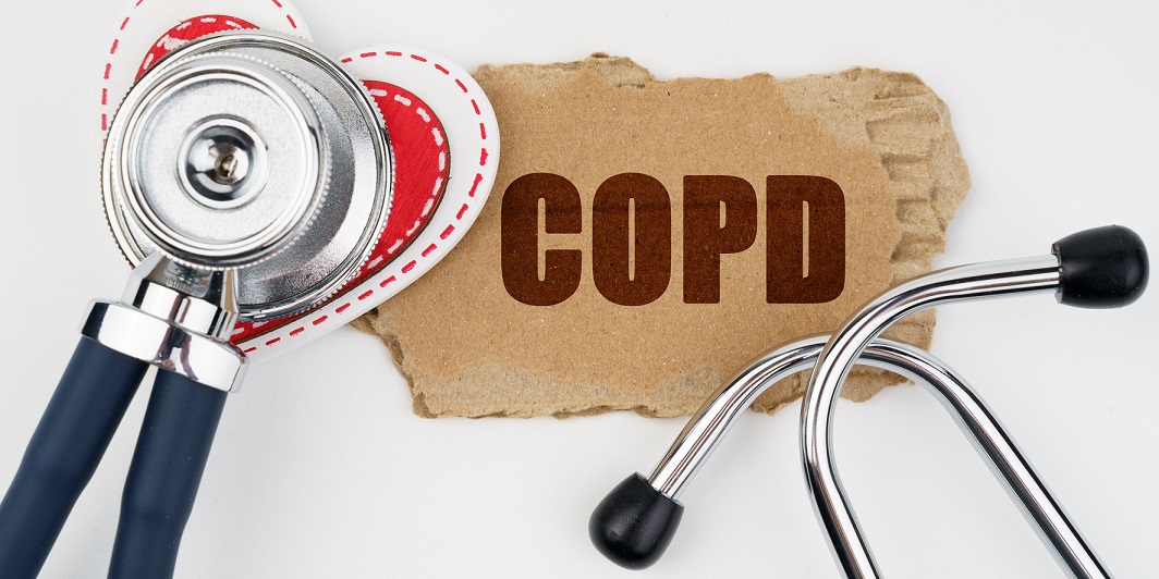 COPDFoundation's tweet photo. Looking for a handy resource that explains the important terms related to #COPD? We have just the tool for you! Our team has compiled a list of terms that everyone affected by COPD should know. https://t.co/vdbCphrwsU #COPDEducation #COPDFoundation https://t.co/MiZeygyYAT