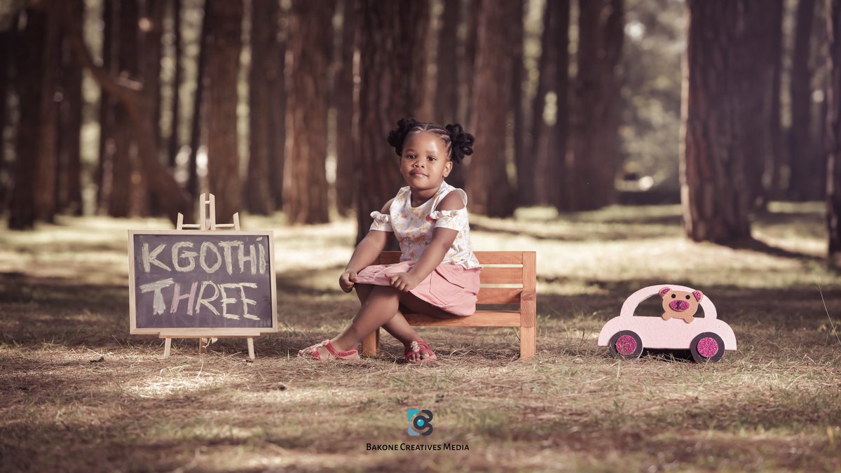 BakoneCreatives's tweet photo. Kiddies Outdoor Potraits

Bookings: 
0814624087 | info@bakonecreativesmedia.co.za | https://t.co/xA51yRXLqs 

Follow us on: #Facebook #Twitter #Instagram #LinkedIn or visit our website.

#bakonecreativesmedia #creatingvisualmemories #kiddiesphotoshootgoals #malema #LOTTO #askaman https://t.co/ijMtcQwLSZ