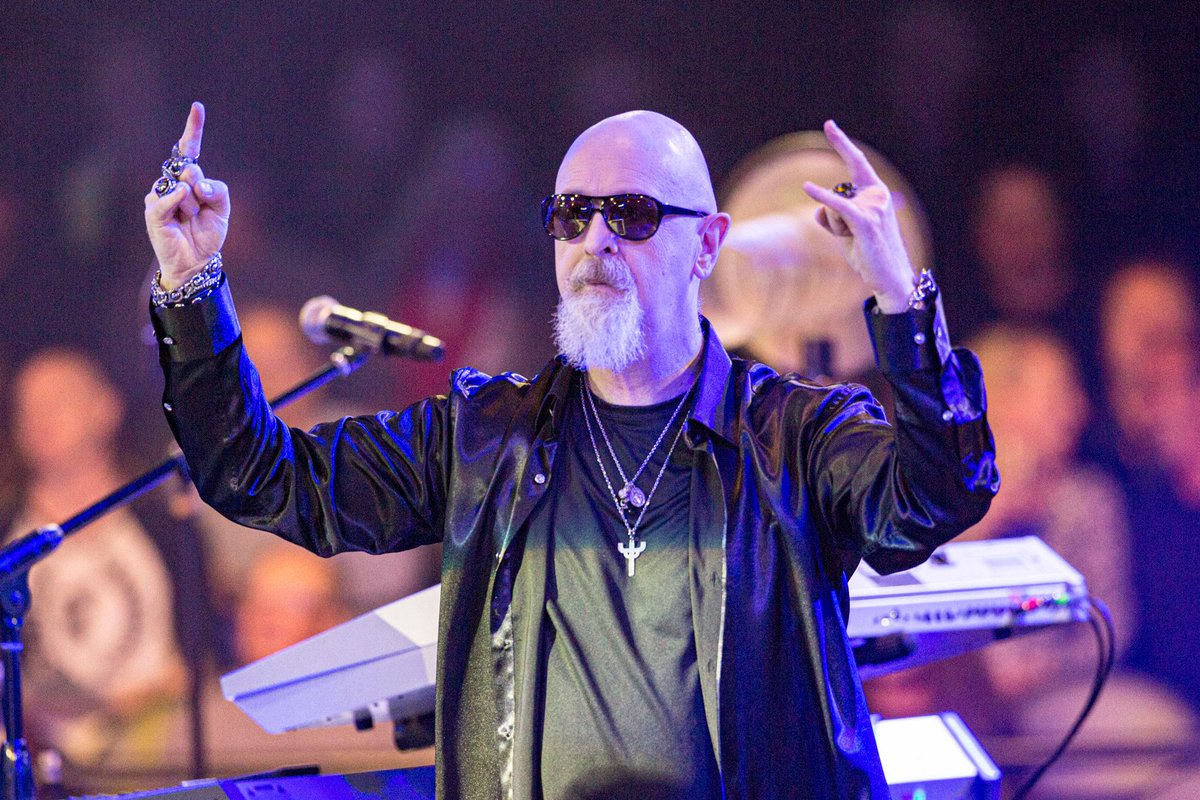 DeathMetalV's tweet photo. Someone said the other day I tweet too much political stuff and no rock stuff so shout out to LGBTQ icon and one of the Lord's of Metal Rob Halford🌈🤘 https://t.co/10M1sehFz0