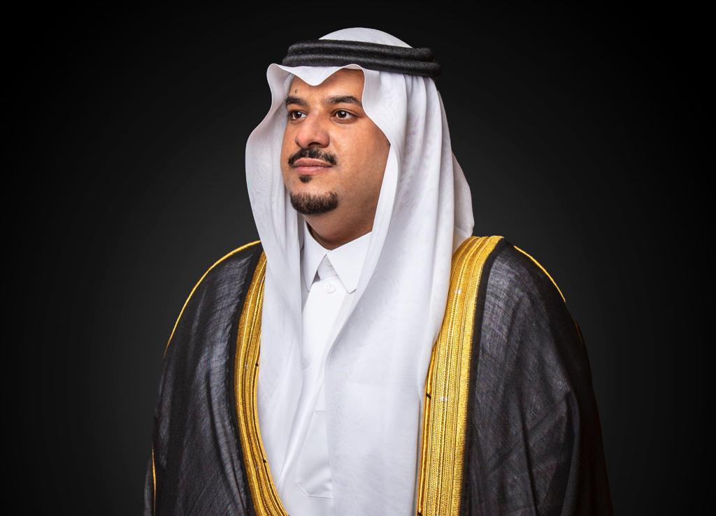 نائب أمير الرياض يؤدي صلاة الميت على الشهيد عايض القحطاني مستقبل الإعلام يبدأ من اليوم