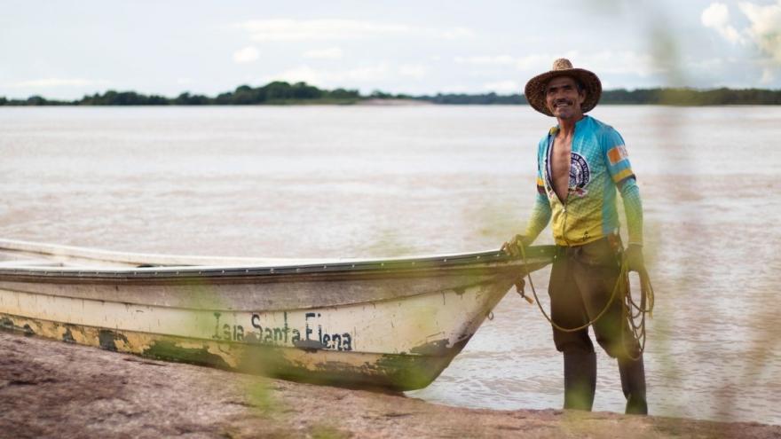 ¡Conoce la historia de Carlos Julio Novoa: el guardián de un paraíso en medio del río Orinoco! 🙌🍃

¡Anímate a decir: a recorrer 🇨🇴 #YOVOY #SinBajarLaGuardia!

Entérate acá 👉🏻bit.ly/2RE5CF9