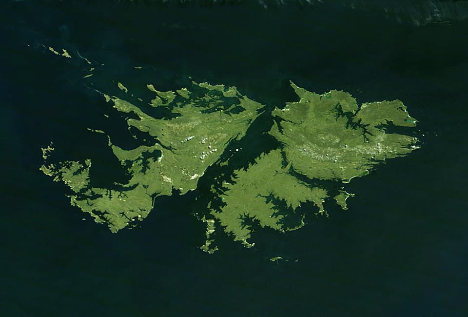 iesmedios's tweet photo. 10 DE JUNIO: Día de la afirmación de los Derechos Argentinos sobre las Malvinas, Islas y Sector Antártico

La Ley 20561 tiene fecha de sanción el 14 de noviembre del año 1973. https://t.co/qxY2l5CmCq