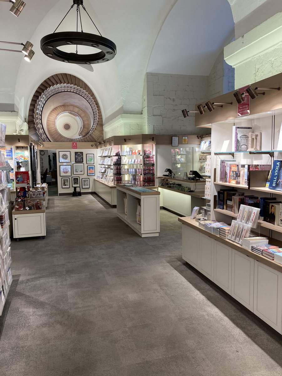 StPaulsLondon's tweet image. #DidYouKnow, our wonderful Cathedral shop is open again? There you'll find wonderful, handpicked ranges of books, gifts and souvenirs, and if you can't visit in person, you can support St Paul's by shopping online. #LetsDoLondon 

stpaulsshop.org.uk