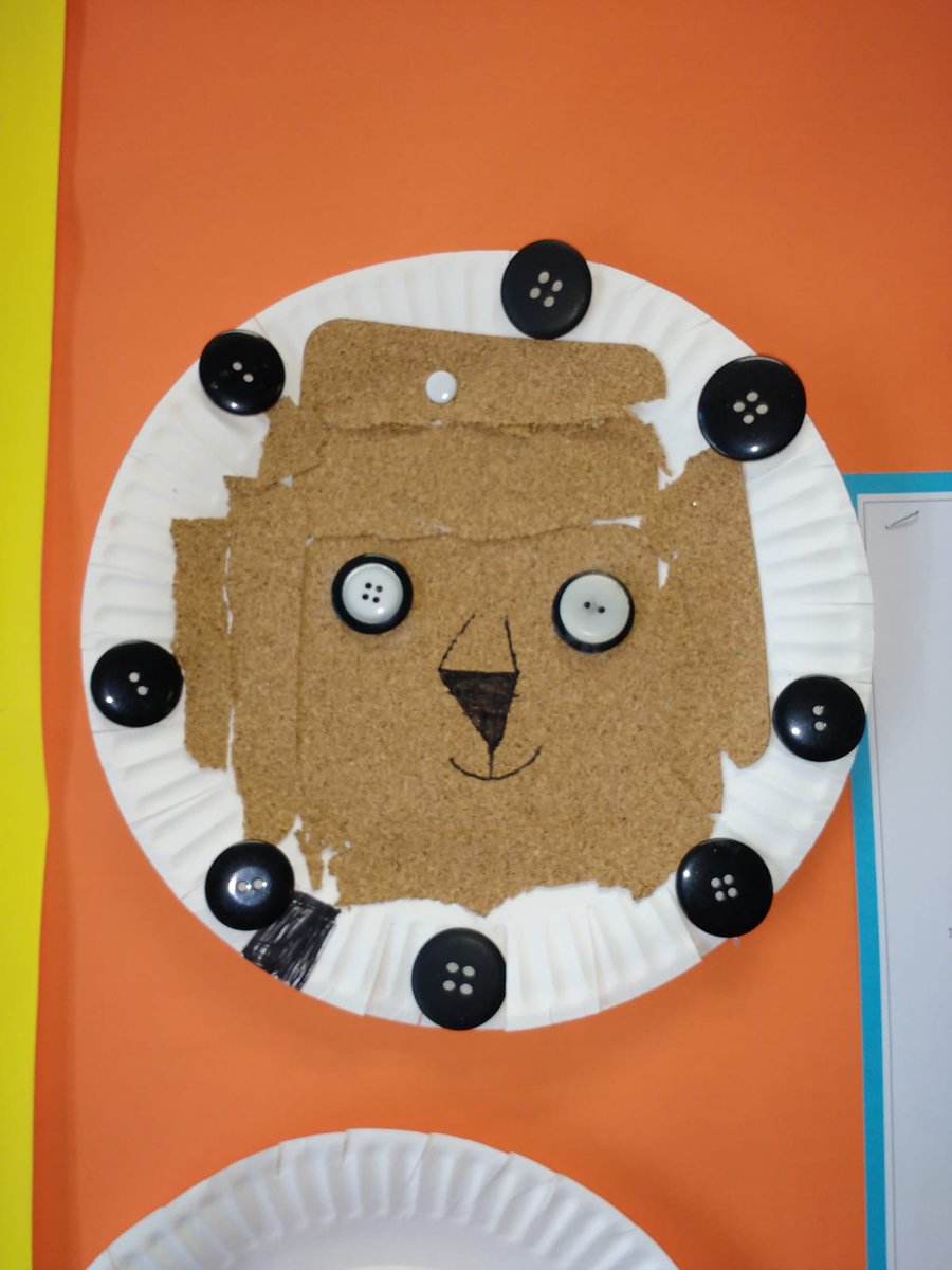 TreeHouseClub_G's tweet photo. Some great work appeared from our animals topic along with a giant caterpillar... #animals #art #treehouseclub #thegrove https://t.co/lvGifSJEhN