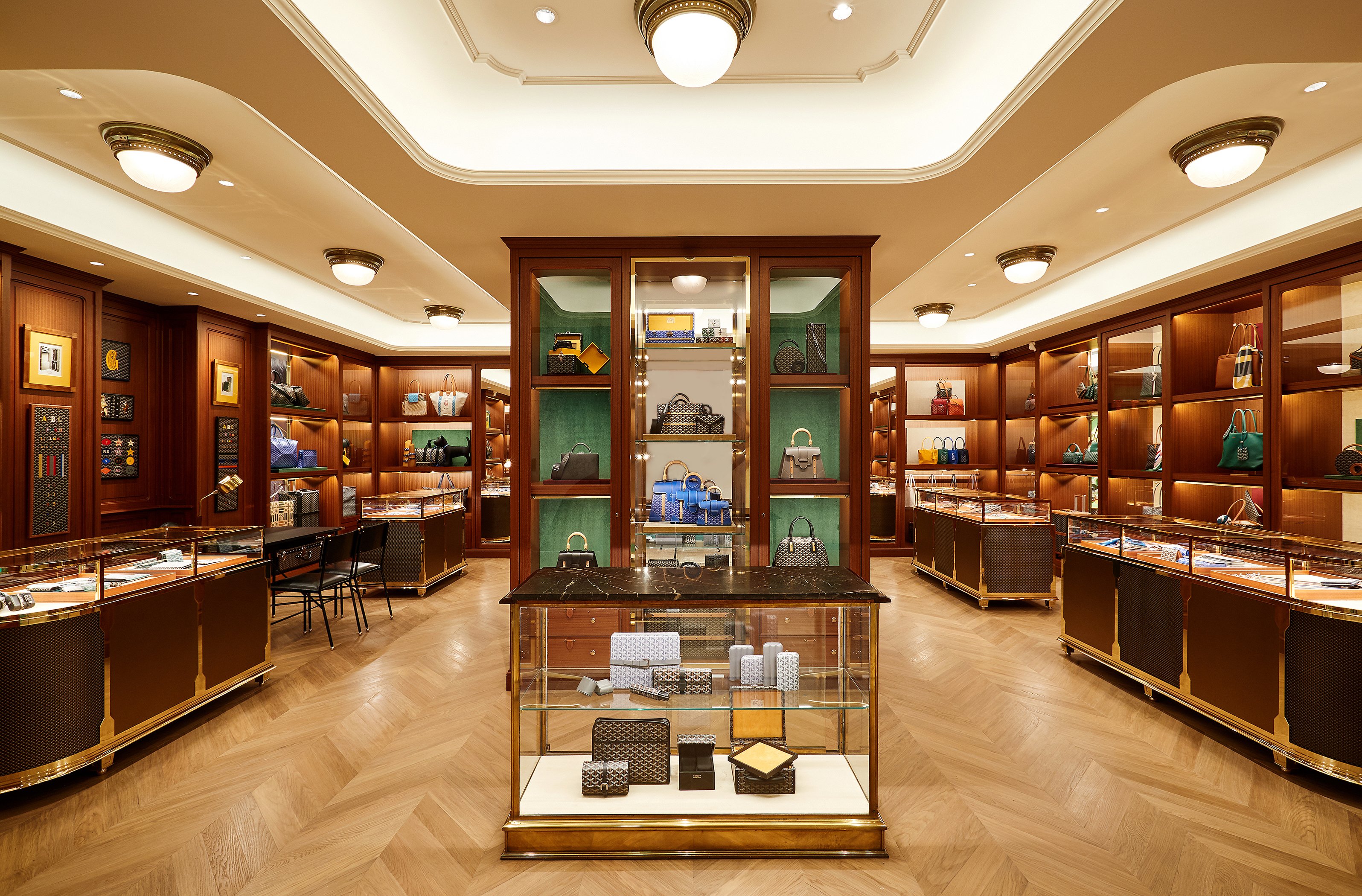 GoyardOfficial on X: Welcome to our newly renovated Comptoir at Galleria  Department Store in Seoul, South Korea. *2F, 176 Sinbapo-Ro, Seoch-Gu,  Seoul 06546 #goyard #sogoyard #timelessstyle #timelesscraftsmanship  #goyardinkorea #goyardinseoul