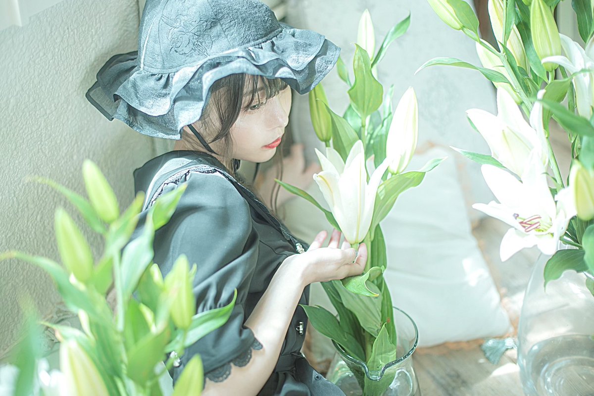 Hihoen_Official's tweet photo. Casablanca embroidery sheer frill hat
https://t.co/eDNVJjwmBw https://t.co/WLnxsXRJCh