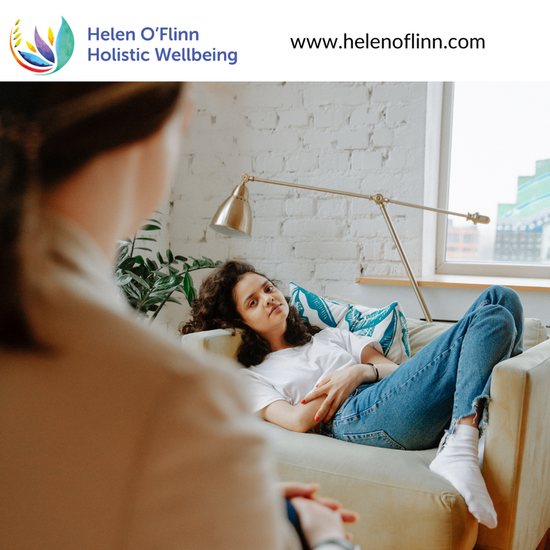 o_holistic's tweet image. 💁‍♀️ The general thinking behind CBT is that we all learn to act and think in certain ways as a result of our life experiences and how we perceive those experiences.

#Helenoflinn #BalancedLiving #LiveInBalance #HealthWellbeing #CBT