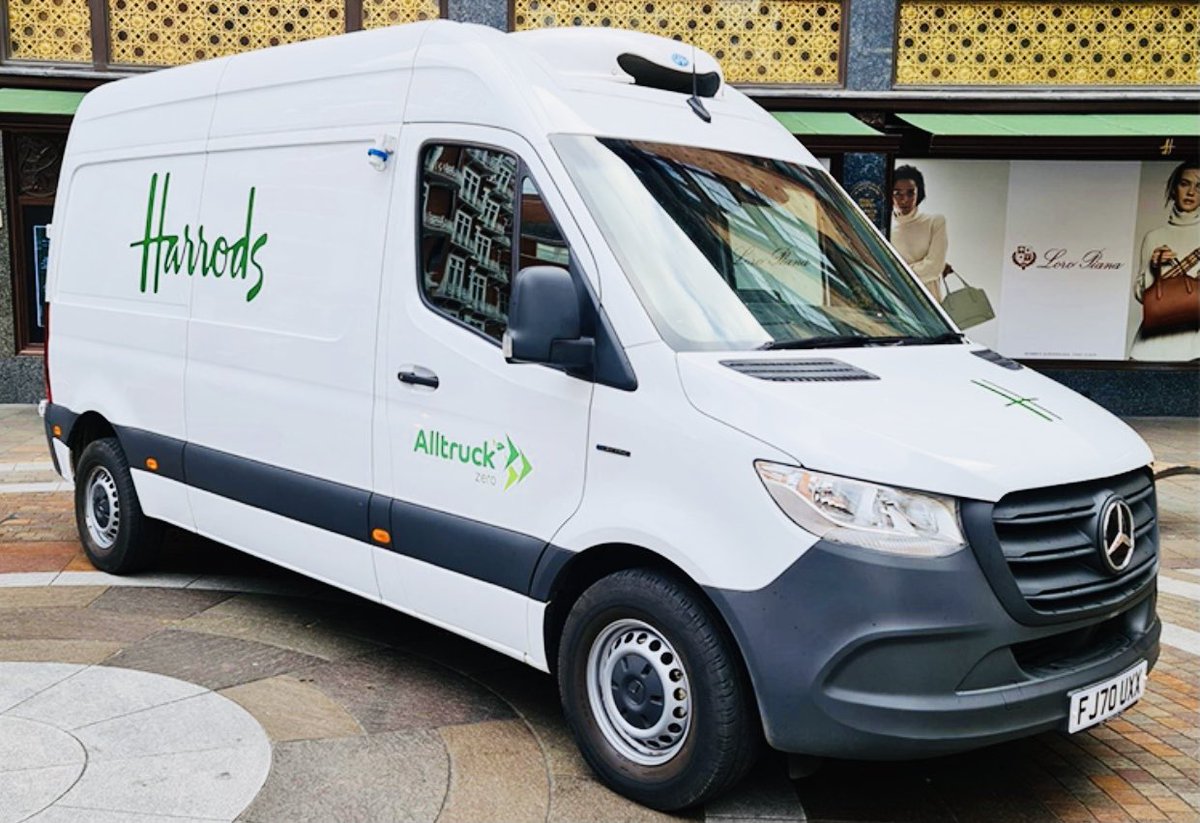 We are proud to have converted the first eSprinter fridge van in the UK, supplied in December 2020. A great collaborative effort with ⁦<a href="/MertruxLtd/">Mertrux</a>⁩ ⁦<a href="/GAHgroup/">GAH</a>⁩ ⁦<a href="/MBVansUK/">Mercedes-Benz Vans UK</a>⁩