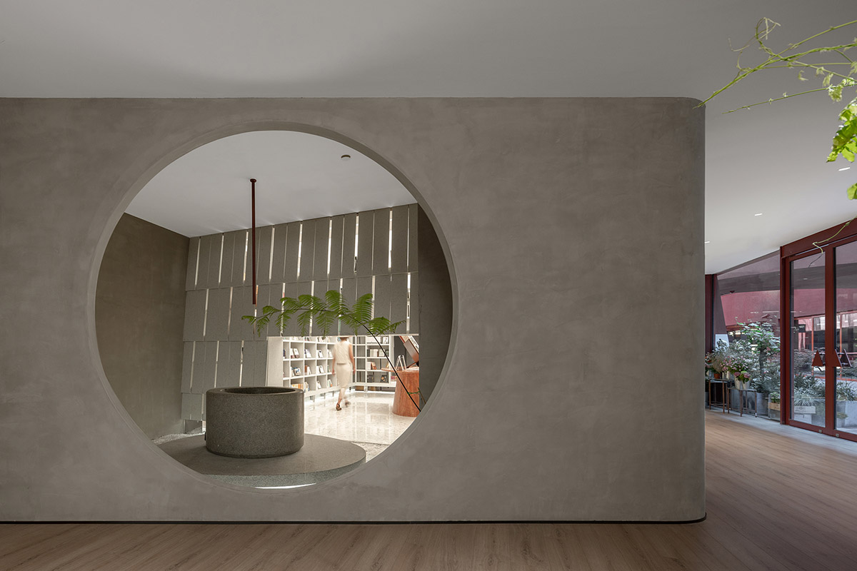 WACommunity's tweet image. Wutopia Lab designs &quot;the most mysterious bookstore&quot; in Jean Nouvel’s newly designed building: worldarchitecture.org/architecture-n… #china #interiordesign