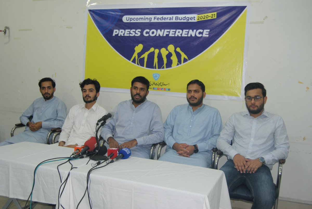 isbjamiat's tweet photo. Press Conference was held under the auspices of @JamiatPK regarding the education quota in the budget to be presented this year in which @PresidentIJT, Bro. Hamza Muhammad Siddiqui addressed the Media.
#StudentsPressConference https://t.co/vZGdfDYSPF