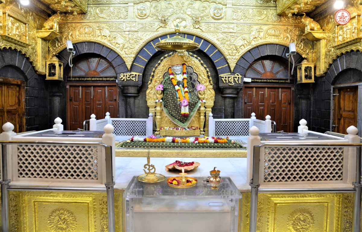 PM_Narendhar's tweet photo. @rajeshbbk725 @SSSTShirdi ๐น๐๐๏ธShirdi Sai Baba Says๐๏ธ๐๐นToday is going to be a positive day Miracles are going to happen,blessings are going to happen,Sai is opening up doors for you,restoration in your family is going to happen and all things that you desire Saibaba will make possible #saibaa https://t.co/DNFzUdqvNg