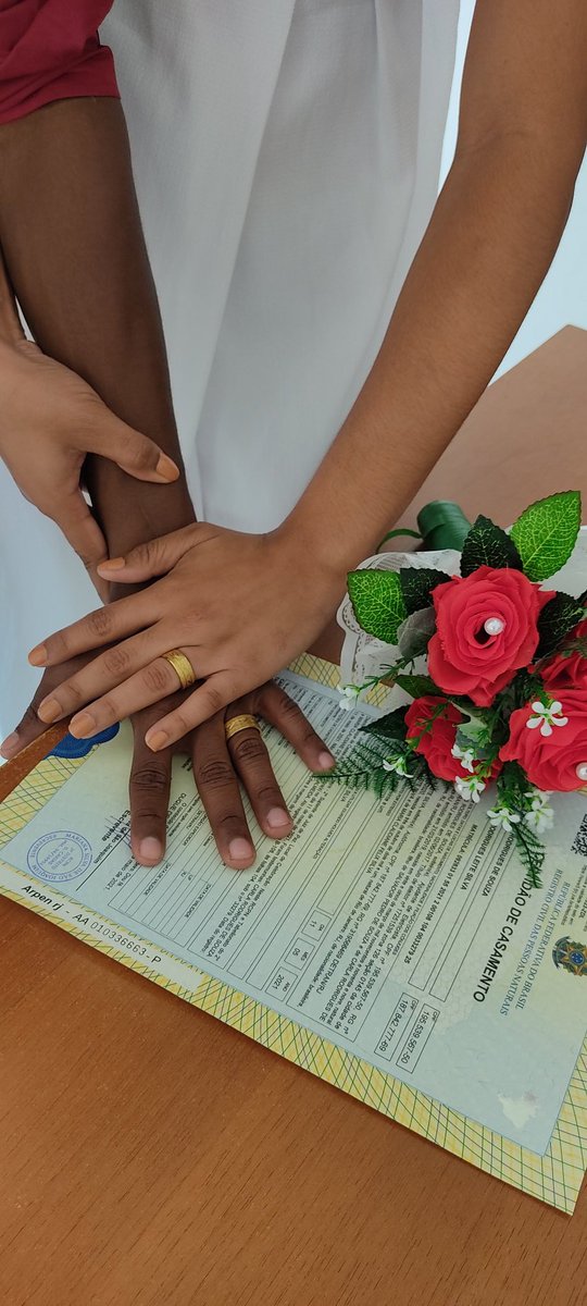Tikinhocrf's tweet photo. Gênesis 2:24
 Portanto deixará o homem o seu pai e a sua mãe, e apegar-se-á à sua mulher, e serão ambos uma carne. A quase um mês casei com a mulher da minha vida e conquistamos nosso cantinho, mas ainda temos muito mais pra conquistar com Deus na nossa frente sempre! Te amo https://t.co/N0PMSL3gol