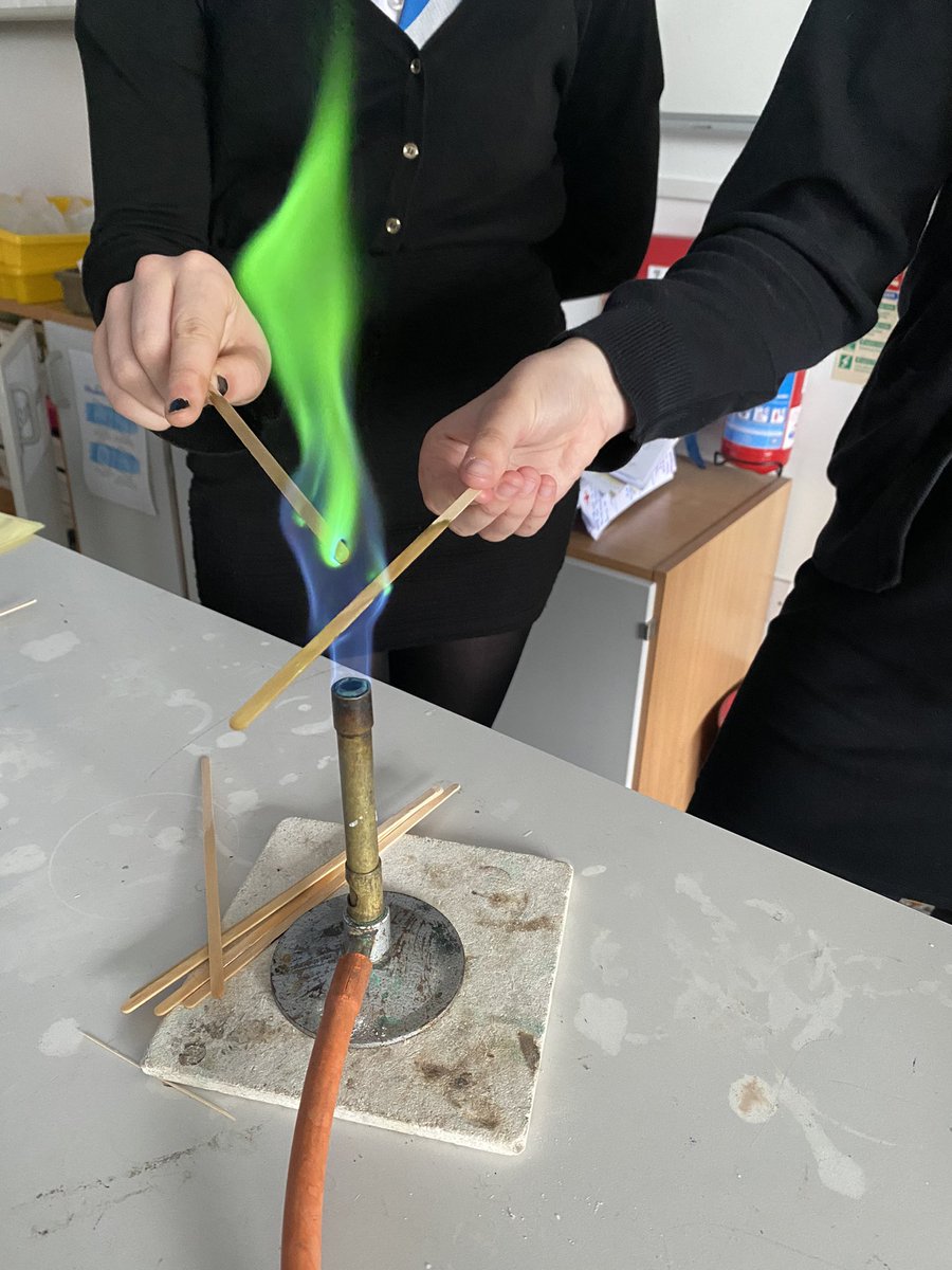 Some impressive flame testing with S3 😍🔥