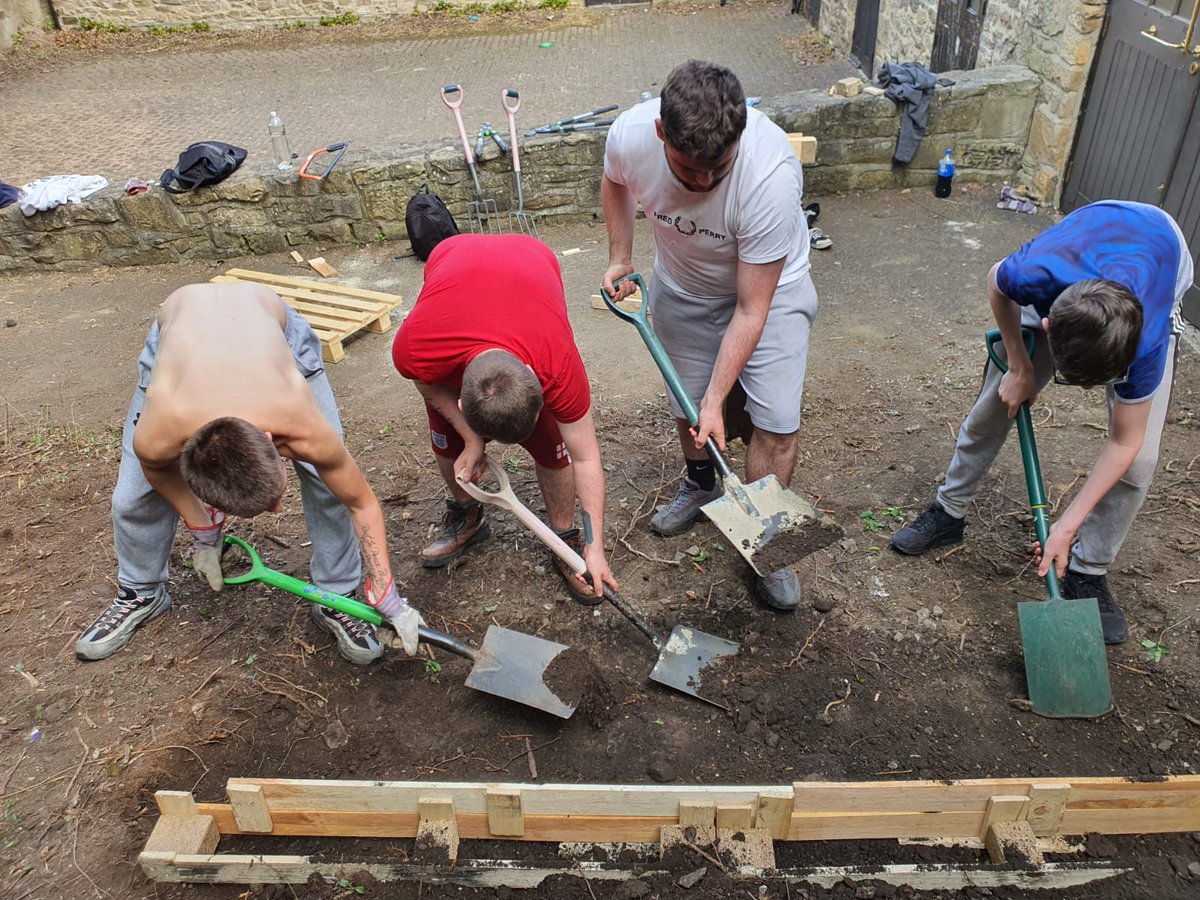 This week's work goes on, we've now broken up the pallets and lined the new garden space. It's really coming together! #PrincesTrust #Dunston #GetInvolved