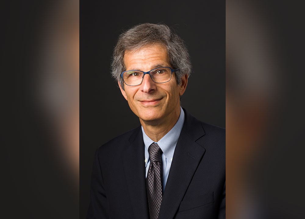 We are proud to announce that Kevan Herold, M.D., C.N.H., Long Professor of Immunobiology and professor of medicine at Yale University, has been named chair of  Type 1 Diabetes TrialNet.

Congratulations, Dr. Herold!

trialnet.org/events-news/bl…

<a href="/NIDDKgov/">NIDDK</a>
