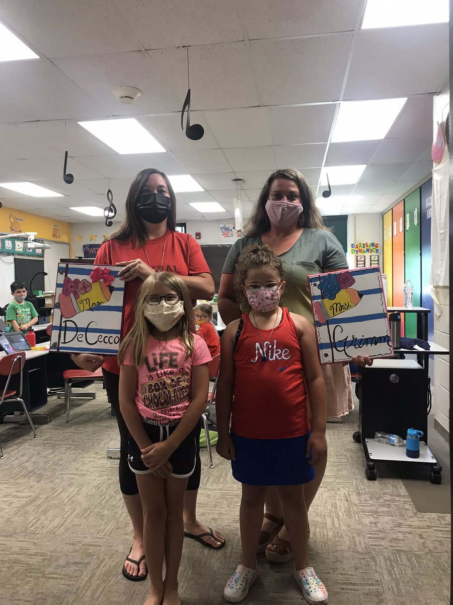 Mrs. Grimm tweet media