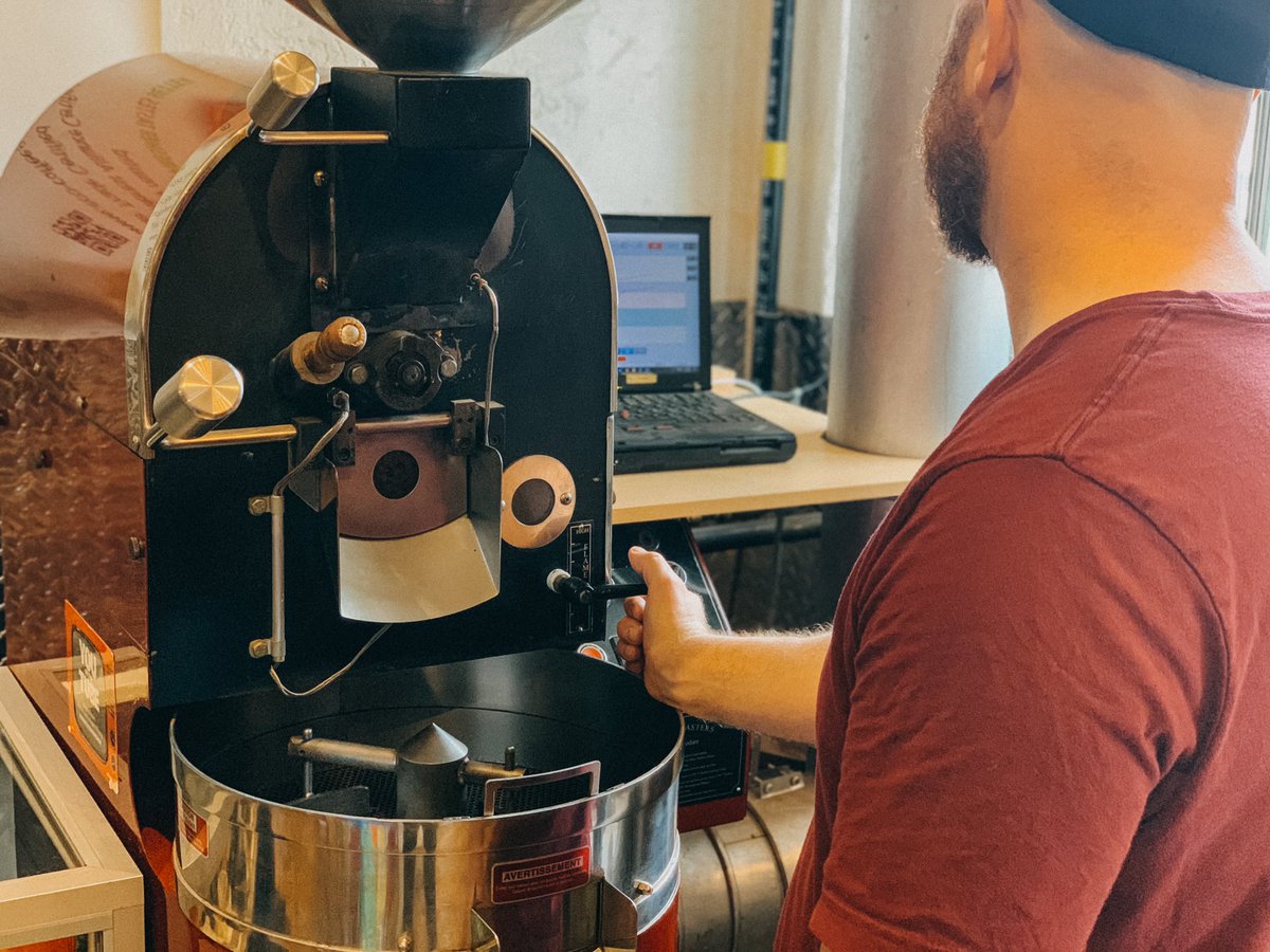 China Simao Yumbao is back!! Dan’s been roasting it to perfection. Ask for it on drip☕️