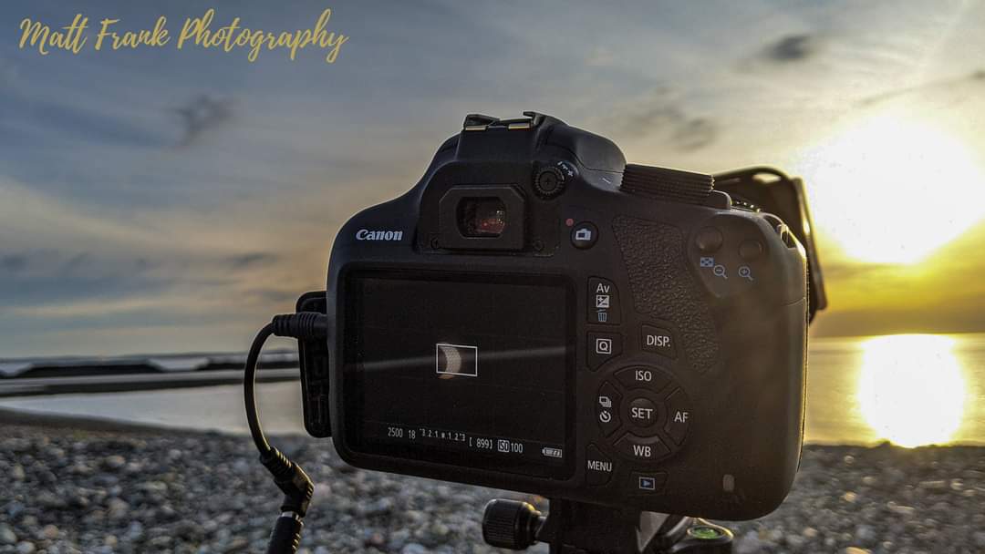 MattFrank's tweet photo. More photos from my time in Winthrop watching the sunrise eclipse this morning #sunrise #eclipse #photosetup #vibrant #winthropma #teamcanon https://t.co/psVIa6Fizn