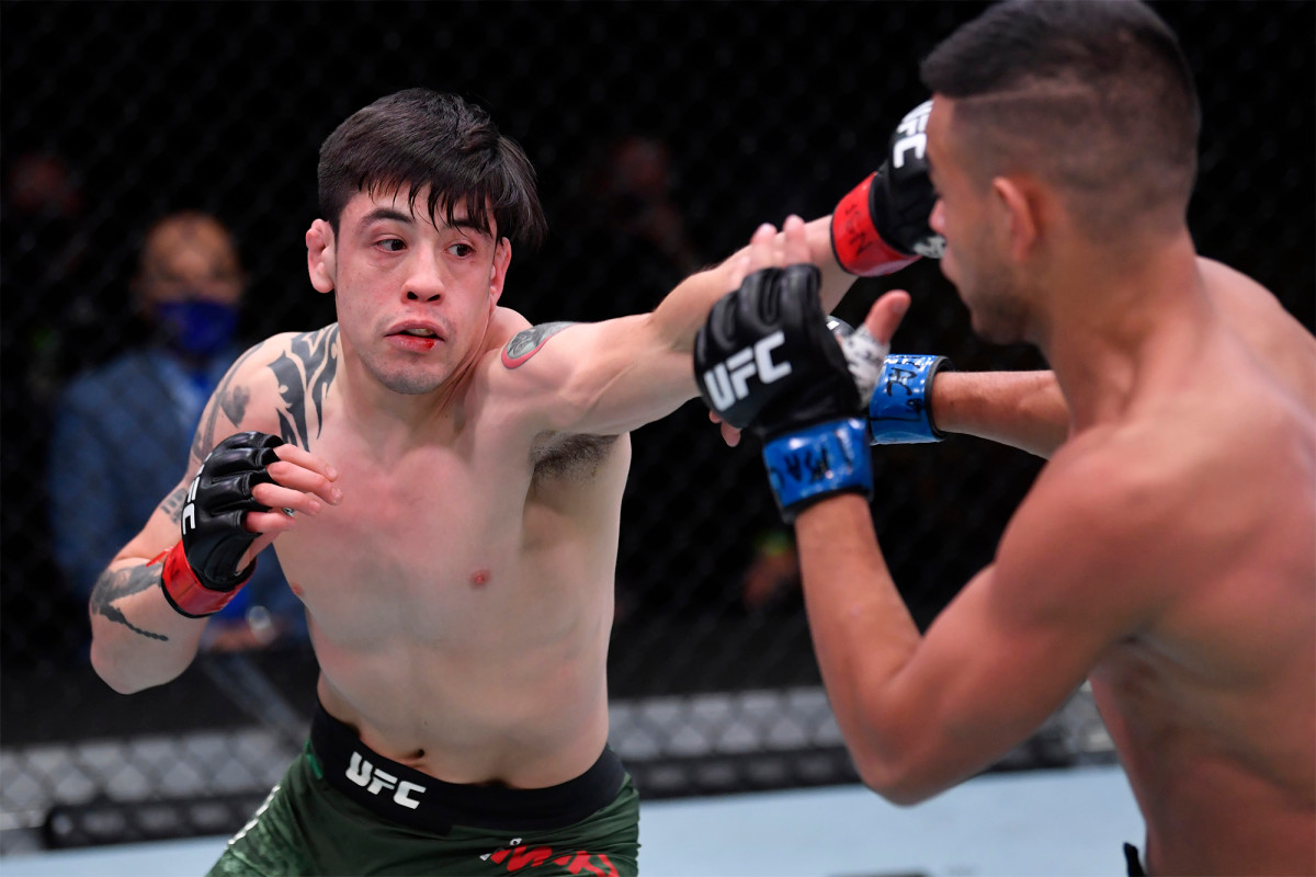 UFC 263 betting odds Lean on Brandon Moreno for now