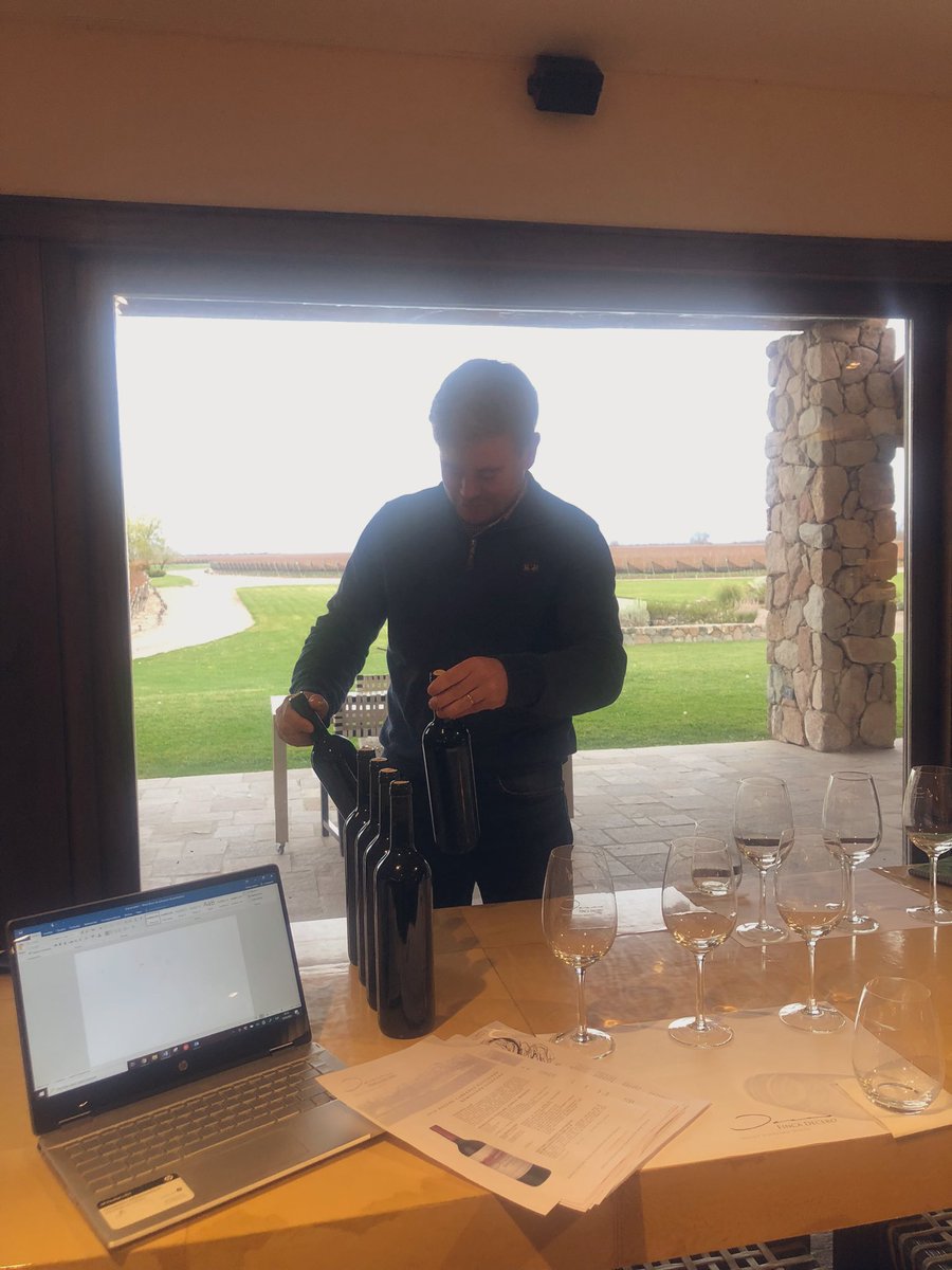 Caro Cortinez tweet media