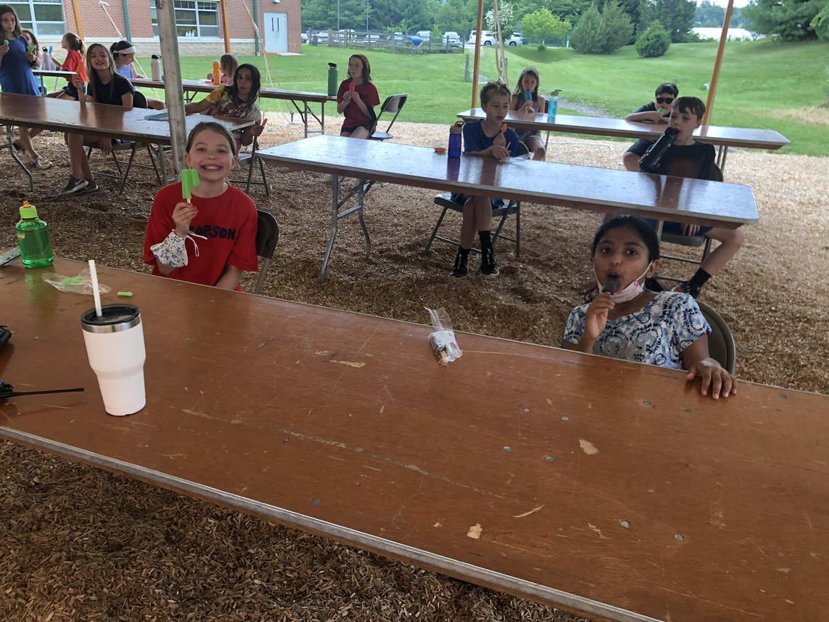 MrsKriza4's tweet photo. Field day!! https://t.co/GFCwA6jWdl