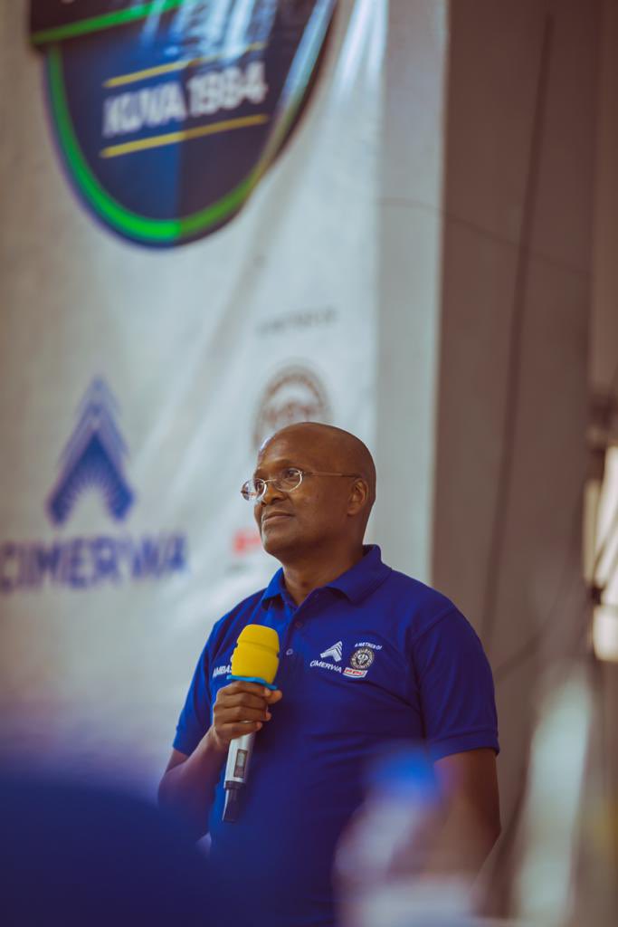 CimerwaPlc's tweet photo. โYou have me and all required resources you need to help you produce more cement than ever beforeโ. -@CIMERWACEO
#QualityLeadership #BuildingAstrongFuture #CIMERWA https://t.co/QRU30GIslL