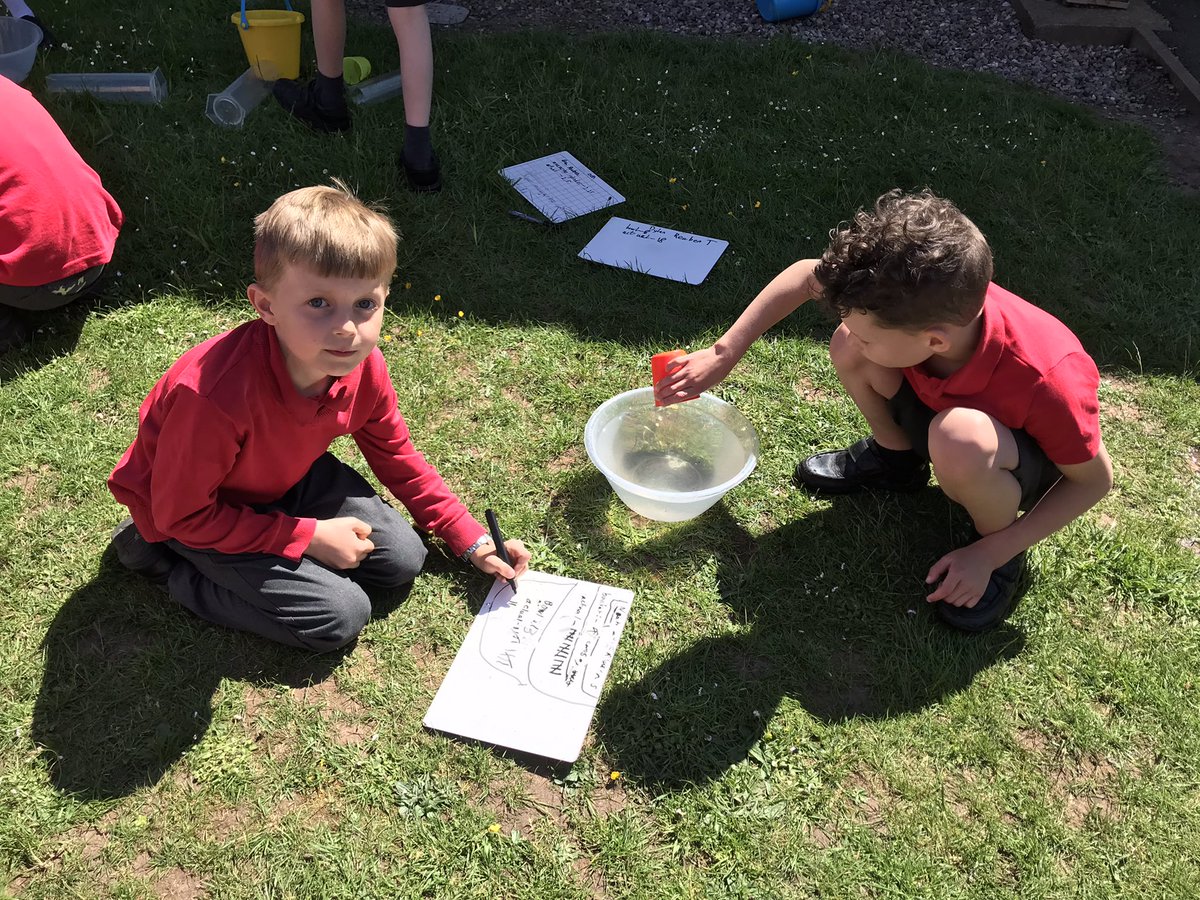 WhetstoneYear3's tweet photo. 💦 https://t.co/1dAS266SvV
