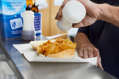 Did you know that 25% of fish consumed in the UK is sold in Fish and Chip shops? Guess that’s because we all #LoveFishAndChips 💖
