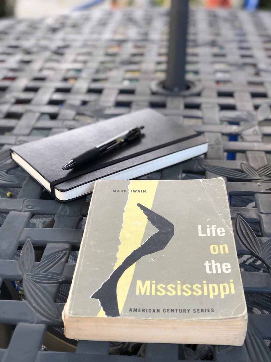 Currently reading 📖#Reading #readingcommunity #readingforpleasure #readingforwork #marktwain #samuellanghorneclemens #lifeonthemississippi