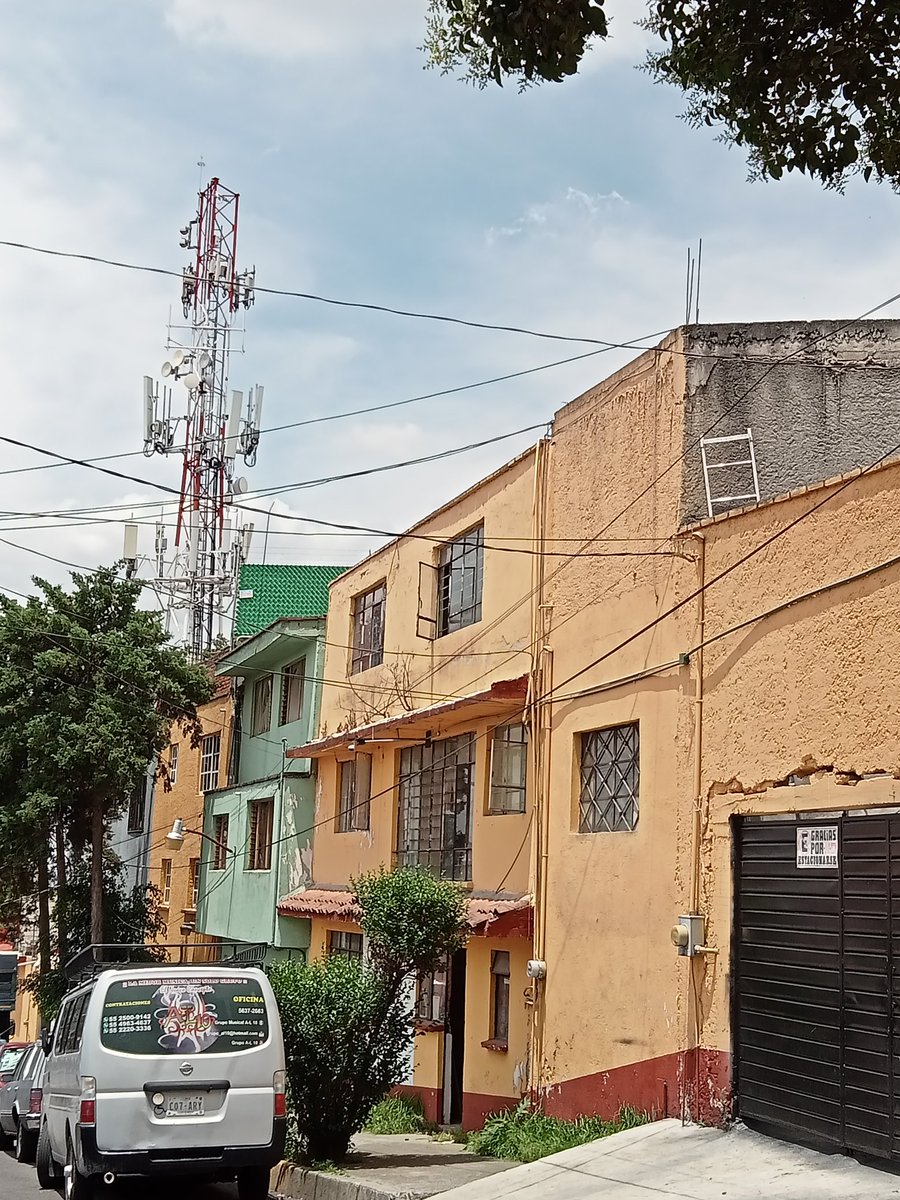 Otra antena en Puente Colorado, Álvaro Obregón.
<a href="/LasAguilasCDMX/">LasAguilasCDMX</a>
<a href="/Vecinos_AOb/">Vecinos Álvaro Obregón</a> 
<a href="/VecinosU_AO/">Vecinos Unidos - Álvaro Obregón</a> 
<a href="/PORLASAGUILAS/">LAS AGUILAS ®️</a>