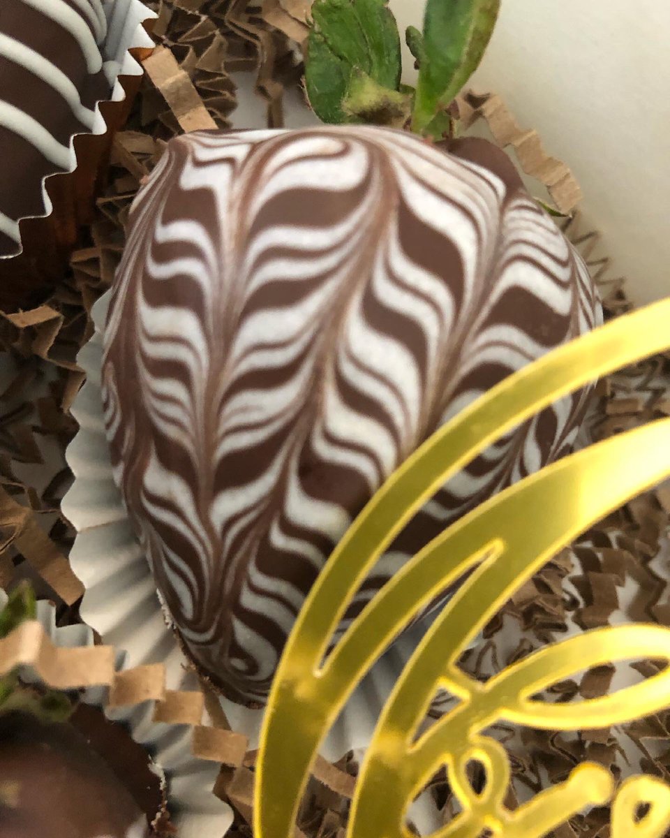 MrMrsNava's tweet photo. Follow Smiles N Treat on Facebook and Instagram. Support your local small business! #smallbusiness https://t.co/Pwr51JytOz