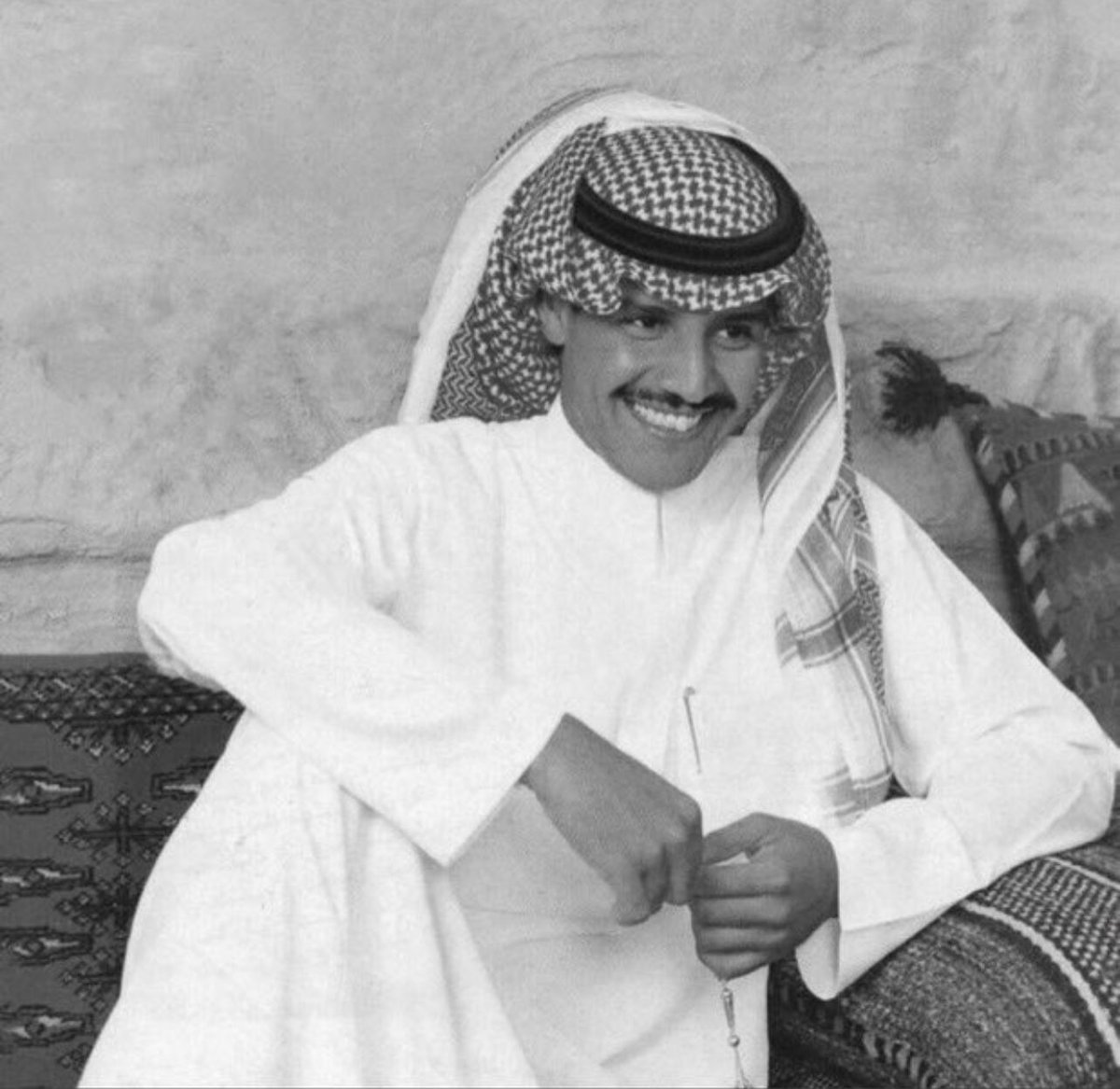 glbaoi's tweet photo. بعـض الوجع يمكن يداويه الأعـشاب
وبعـض الوجع يا ويل منهو سطا به . https://t.co/3N088xPvT7