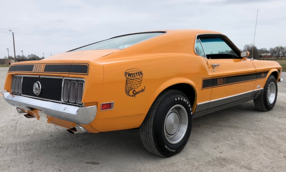 mecum's tweet photo. A 428 Super Cobra Jet Drag Pack Twister Special.
More info & photos: https://t.co/Hed9SDxiRa
#Ford #Mustang #Mach1 #TwisterSpecial #MecumTulsa #Mecum #MecumAuctions #WhereTheCarsAre https://t.co/wBZlP5eFL9