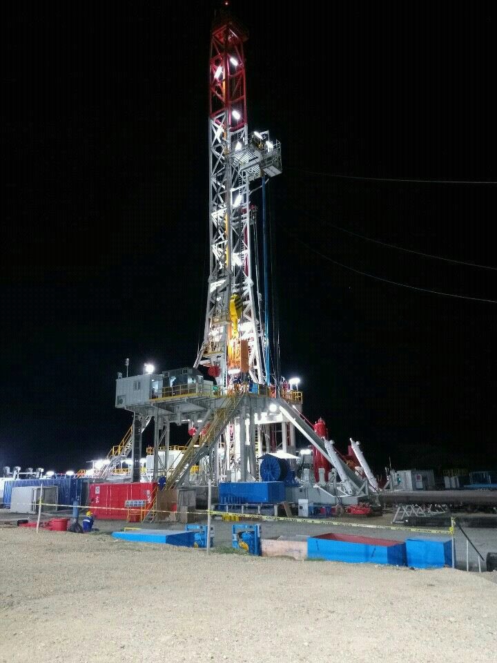 EthiopiaTmgo's tweet image. Rig at Aluto night view #KenGen going deep in the heart of the earth again to bring #geothermal energy out of the hidden heat deep down in the heart of the earth
#renewableenergy #cleanenergy #ClimateAction #GreenEnergy #Ethiopia #Japan #seleshi_b_a