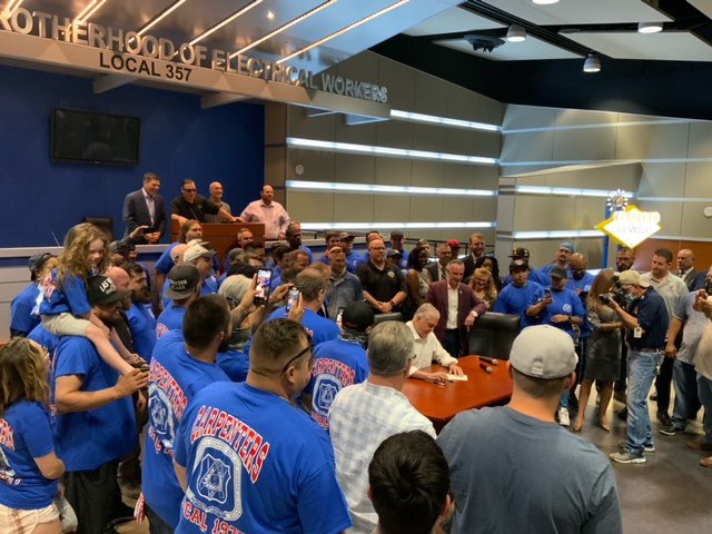 WSCarpenters's tweet image. SWRCC VP Frank Hawk had the opportunity to visit with @GovSisolak today and talk about our apprenticeship program, and also thank him for signing #SB430 which will fund #infrastructure projects and provide good-paying #union jobs that will put Nevada to work!