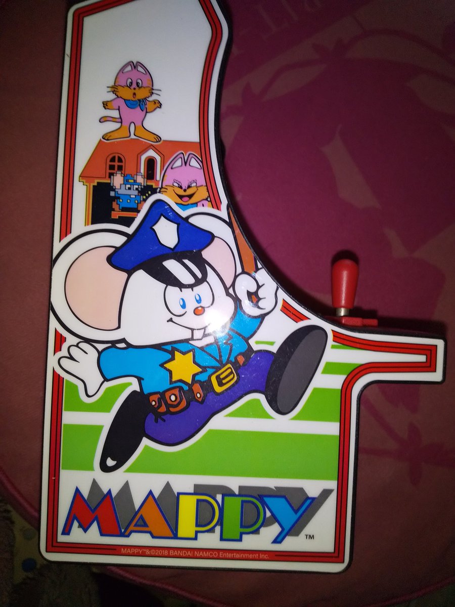 tnk46type's tweet image. #レトロ #mappy #マイアーケード 
#意外と可愛らしい筐体 #意外と見やすい
マイアーケードです
一番最初に買ったものです
ネズミのお巡りさんが
可愛らしいですね
猫たちに触れたら負けです
アイテムを回収しましょう