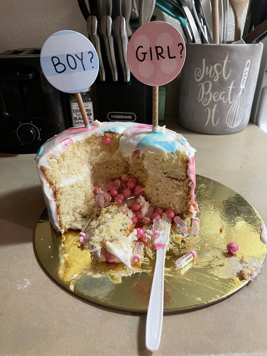 selb117's tweet photo. Baby Wells is a girl 💗🎀 Pepper Lynn coming soon https://t.co/WQyZg8wOg4