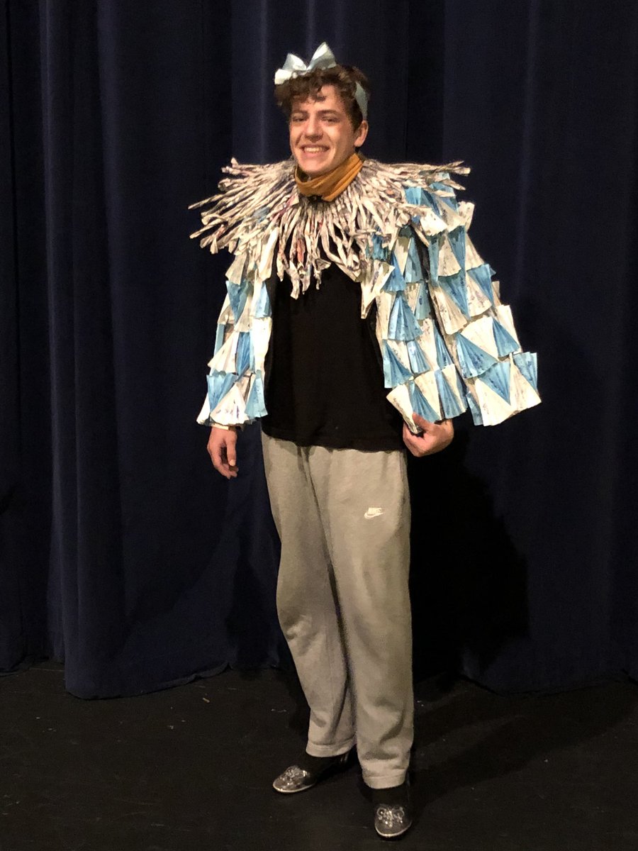 DramaticSparta1's tweet photo. Just a handful of 20/21 tech. theatre’s paper costumes! Check out dramatic_spartans on Instagram for more photos! @cpsfinearts @MurielBattleHS https://t.co/O4V9cptqxA