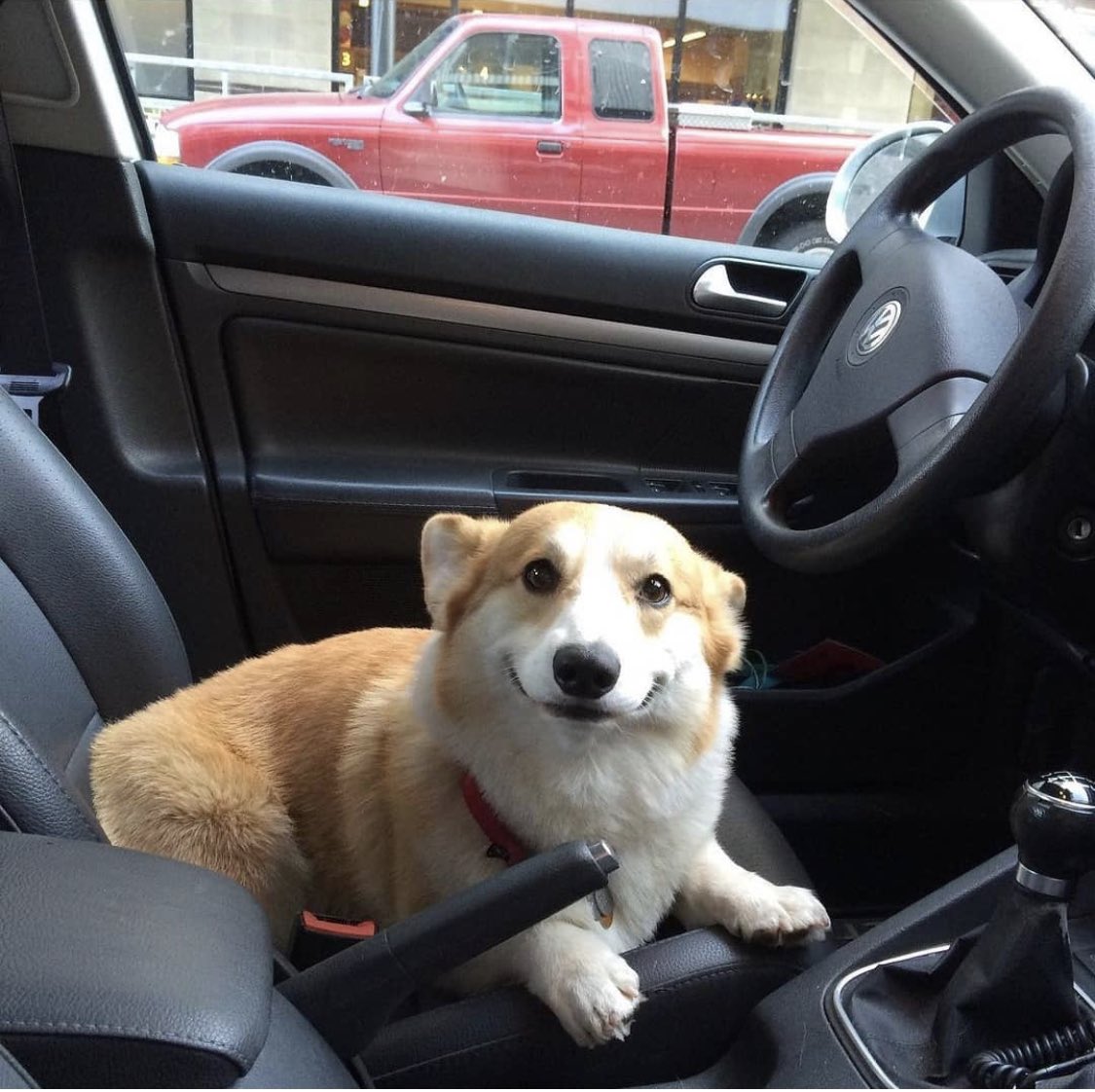 I think my Lyft driver is flirting w/ me