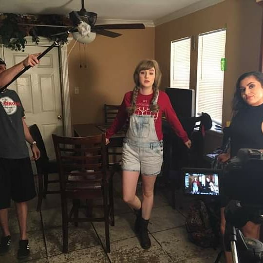#tbt
Here's some candid #behindthescenes of filming the Muerte wrap around segment!
 #stream on both #amazonprime and #tubitv!
Click the links below!  Support #indiehorror!
amazon.com/Muerte-Tales-H…
link.tubi.tv/nmeE1YoR38
#cinemaepoch #HorrorMovies #actorslife #cinemaepoch
