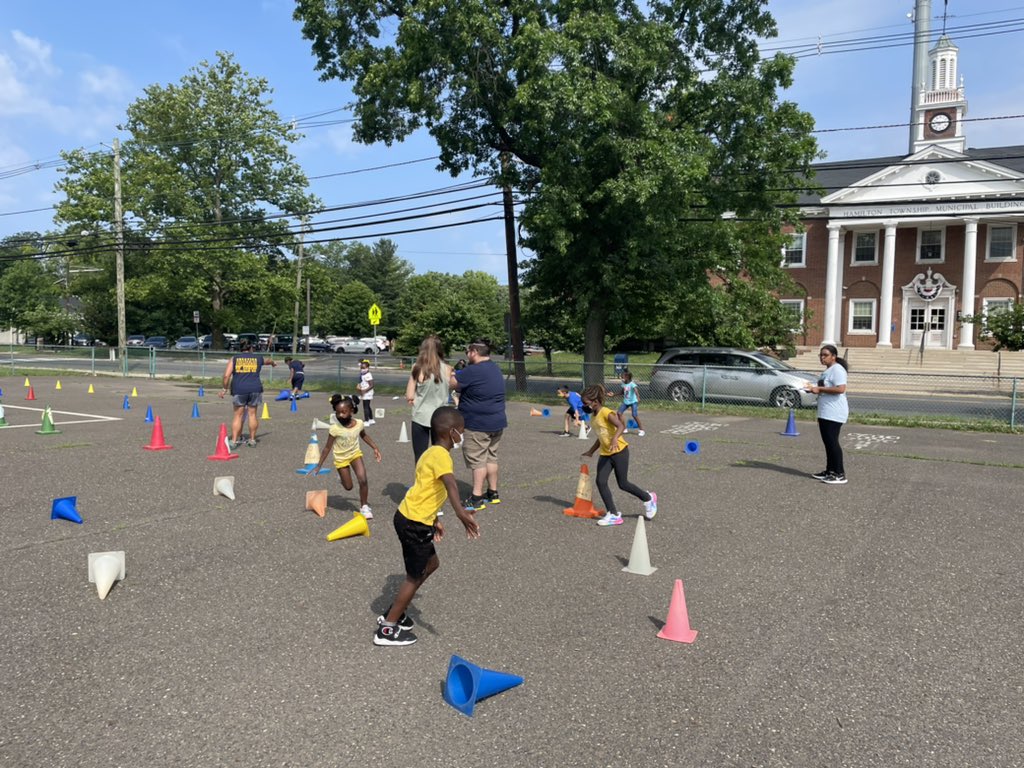 future_nhs's tweet photo. What a great field day at Greenwood today! @WeAreHTSD @HTSD_Nottingham @HTSD_Greenwood @guidancenorth1 https://t.co/ET3gO4mjgY