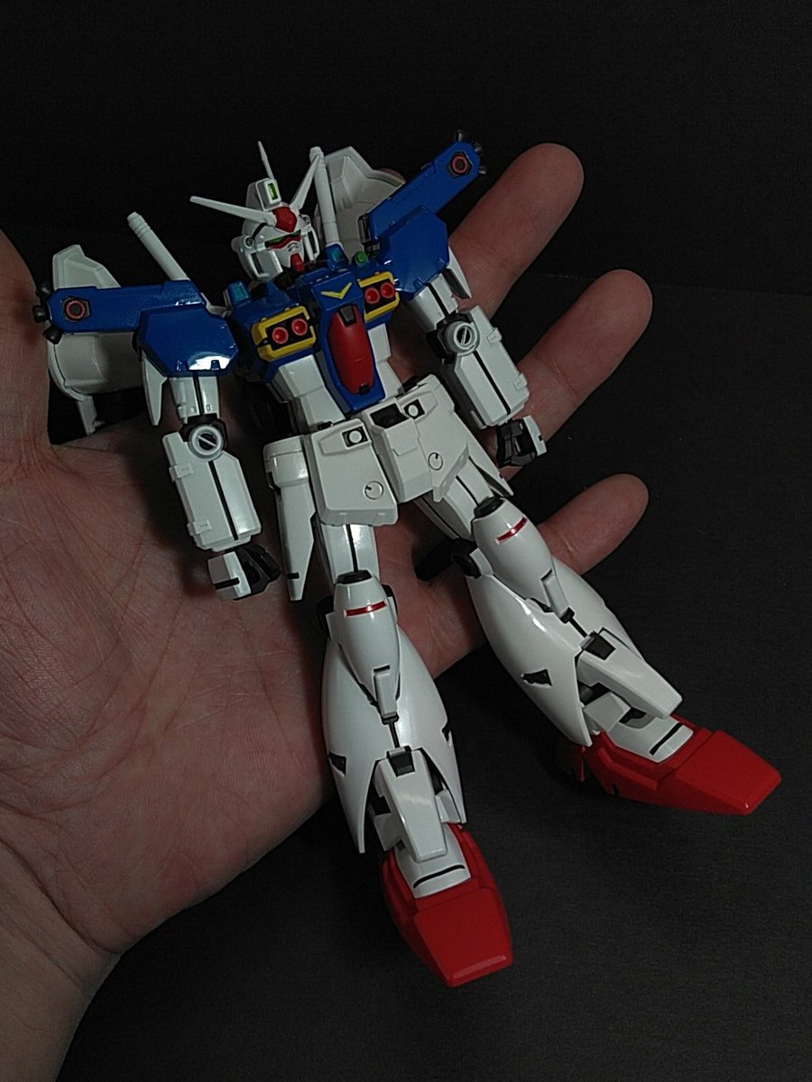 fleer5922's tweet photo. #バンダイ HGUCガンダムGP01fb完成。無改造全塗装素組み。時代を感じさせない大変素晴らしいキット。#UCLO #完成品 https://t.co/bKUVHKAB4y