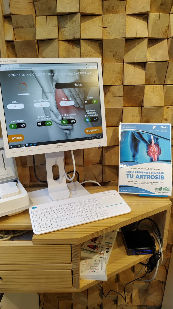 OAFIFoundation's tweet photo. #CAMPAÑASALUDARTICULAR | Si acudes a tu farmacia comunitaria uno de estos días puedes encontrar imágenes de la campaña de @SEFAC_aldia y OAFI como estas, en la Farmacia General Mitre 9, en Barcelona.

¡Es el momento de acercarte a pedir información para mejorar tu artrosis! https://t.co/dBFOHl1bgh