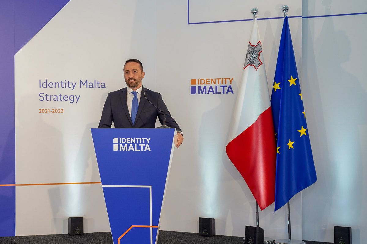 muscatalex's tweet photo. @identitymalta has launched its #strategy for 2021 - 2023 focusing on the need to renew and simplify existing #work procedures. We will embark on a business process reengineering exercise to boost efficiency levels even with the aid of robotics &amp; AI. @MaltaGov https://t.co/mT3cJmIt91