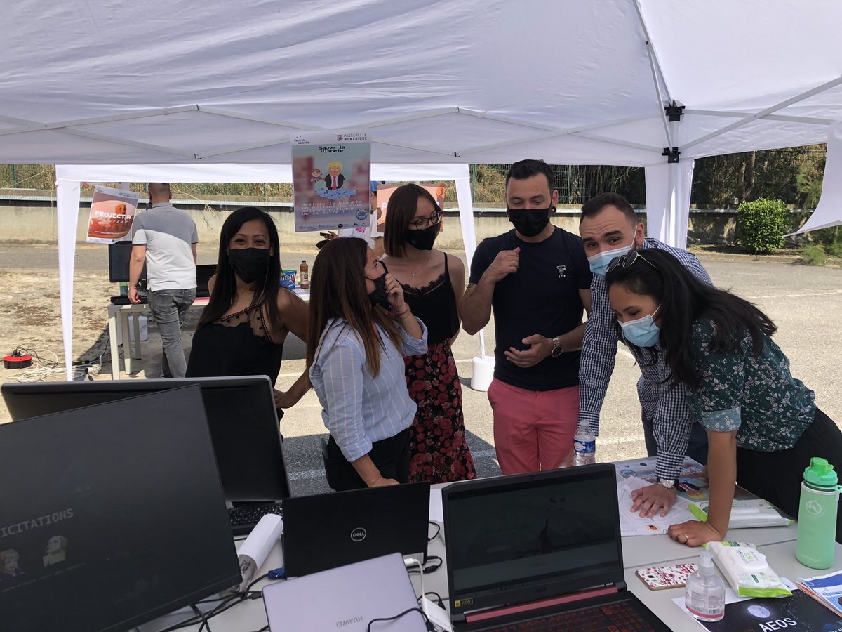 L’afterwork de la #promo7 c’est maintenant ! Retrouvez-nous devant la salle de cours de <a href="/PasserelleMars/">Passerelle Numérique</a> à <a href="/CentraleMars/">Centrale Marseille</a> !