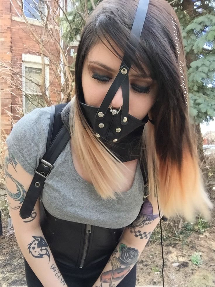Brunette glasses strapon piercing