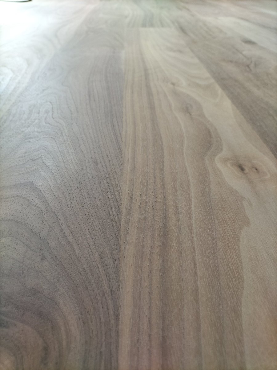 PROfloorRes's tweet image. walnut floor sanded and ready for commercial grade lacquer #scratchfree  #dustlessfloorsanding